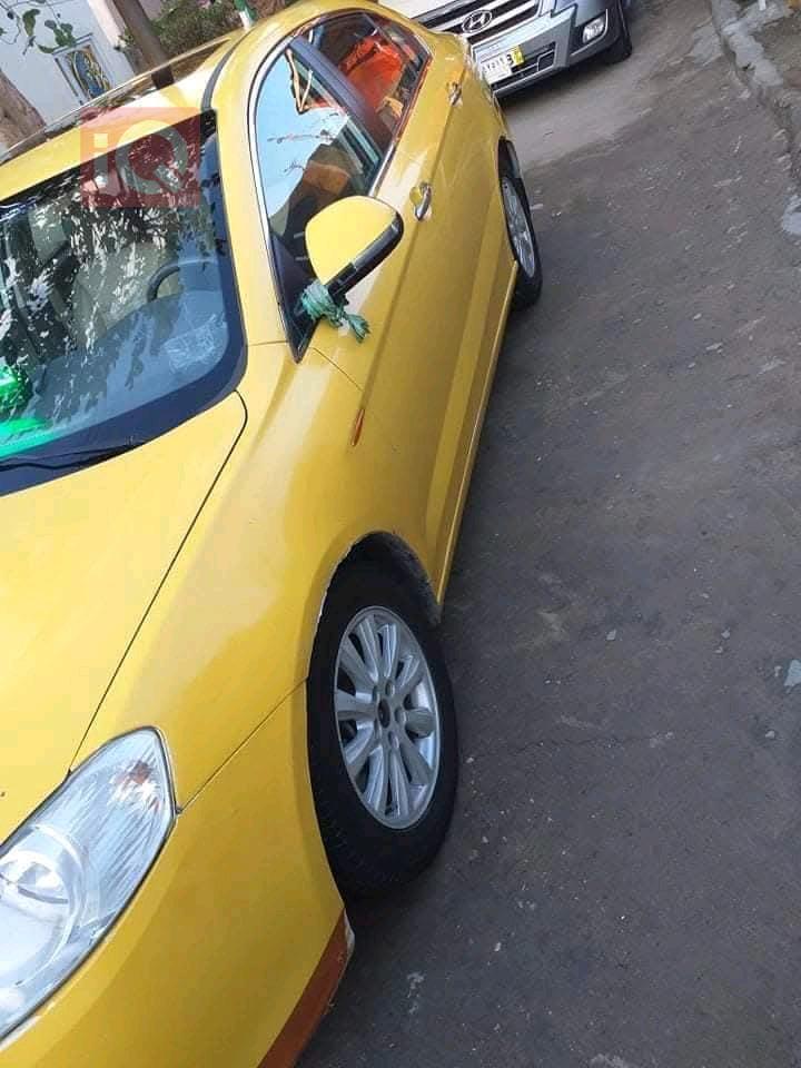 شيري إيستار